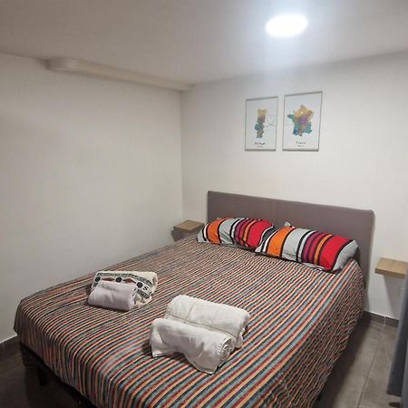 L'Auberge De Sucy - Studio Climatise Bagian luar foto