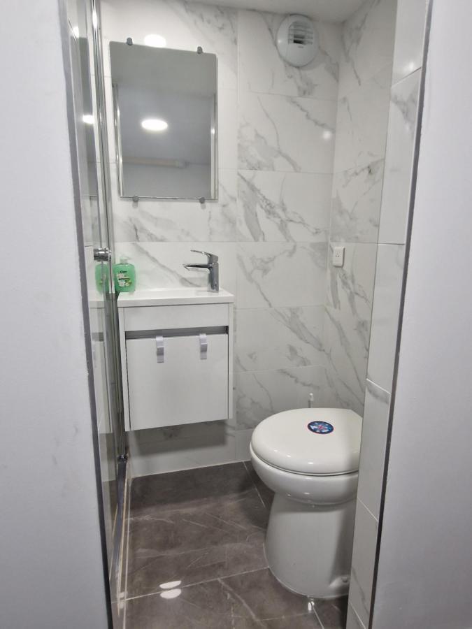 L'Auberge De Sucy - Studio Climatise Bagian luar foto