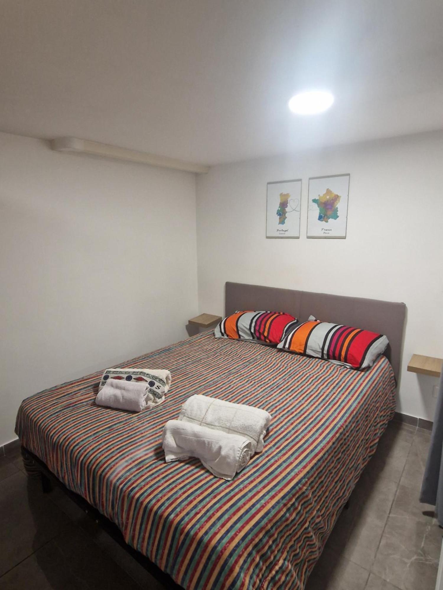 L'Auberge De Sucy - Studio Climatise Bagian luar foto